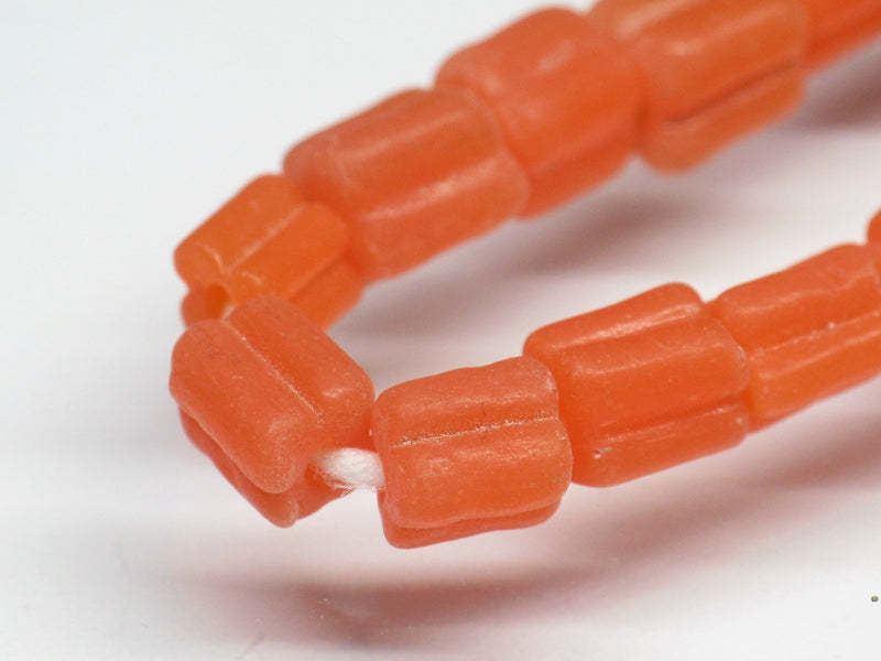 TOKO-BEADS AG878N-32 Glass bead (strand) 4~7mm AG878N-32 角型単色ビーズ（連） 4~7mm Asian bead & African bead  Handmade,Lampeork,bead,asia,india,ethnic,parts,accessory,beads とんぼ玉,ビーズ,トンボ玉,アジア,インド,エスニック,手作り,パーツ,アクセサリー