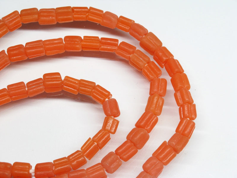 TOKO-BEADS AG878N-32 Glass bead (strand) 4~7mm AG878N-32 角型単色ビーズ（連） 4~7mm Asian bead & African bead  Handmade,Lampeork,bead,asia,india,ethnic,parts,accessory,beads とんぼ玉,ビーズ,トンボ玉,アジア,インド,エスニック,手作り,パーツ,アクセサリー