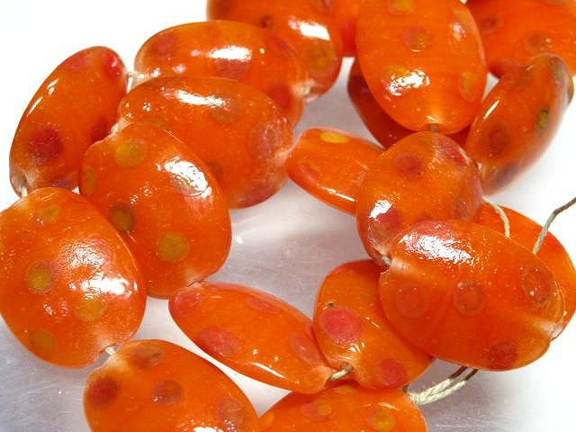 TOKO-BEADS AG903N-20 Glass bead (strand) 18mm AG903N-20 オーバルビーズ（連） 18mm Asian bead & African bead  Handmade,Lampeork,bead,asia,india,ethnic,parts,accessory,beads とんぼ玉,ビーズ,トンボ玉,アジア,インド,エスニック,手作り,パーツ,アクセサリー