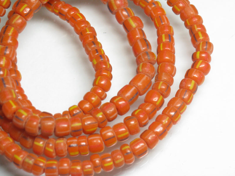 TOKO-BEADS AG915-05 Small  glass tube bead (strand) 4~7.5mm AG915-05 微小チューブ型とんぼ玉（連） 4~7.5mm Asian bead & African bead  Handmade,Lampeork,bead,asia,india,ethnic,parts,accessory,beads とんぼ玉,ビーズ,トンボ玉,アジア,インド,エスニック,手作り,パーツ,アクセサリー