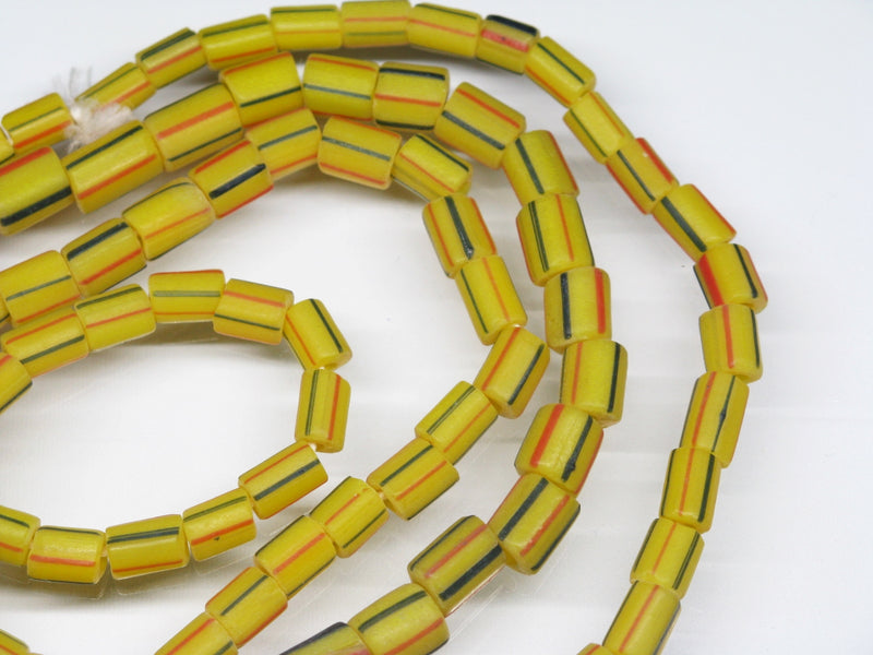 TOKO-BEADS AG915N-32 Glass bead (strand) 4~5mm AG915N-32 ストライプガラスビーズ（連） 4~5mm Asian bead & African bead  Handmade,Lampeork,bead,asia,india,ethnic,parts,accessory,beads とんぼ玉,ビーズ,トンボ玉,アジア,インド,エスニック,手作り,パーツ,アクセサリー