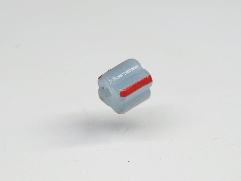 TOKO-BEADS AG915S-87 Glass bead 5~6mm AG915S-87 角形ストライプガラスビーズ 5~6mm Asian bead & African bead  Handmade,Lampeork,bead,asia,india,ethnic,parts,accessory,beads とんぼ玉,ビーズ,トンボ玉,アジア,インド,エスニック,手作り,パーツ,アクセサリー
