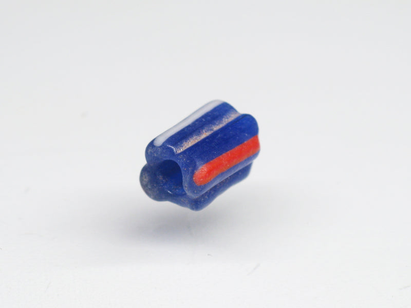 TOKO-BEADS AG915S-89 Glass bead 5~6mm AG915S-89 角形ストライプガラスビーズ 5~6mm Asian bead & African bead  Handmade,Lampeork,bead,asia,india,ethnic,parts,accessory,beads とんぼ玉,ビーズ,トンボ玉,アジア,インド,エスニック,手作り,パーツ,アクセサリー