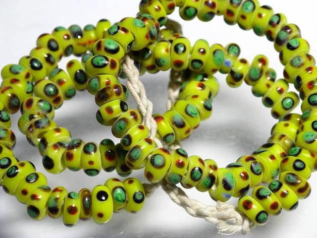 TOKO-BEADS AG934N-69 Glass bead (strand) 8.5mm AG934N-69 スタッドビーズ（連） 8.5mm Asian bead & African bead  Handmade,Lampeork,bead,asia,india,ethnic,parts,accessory,beads とんぼ玉,ビーズ,トンボ玉,アジア,インド,エスニック,手作り,パーツ,アクセサリー