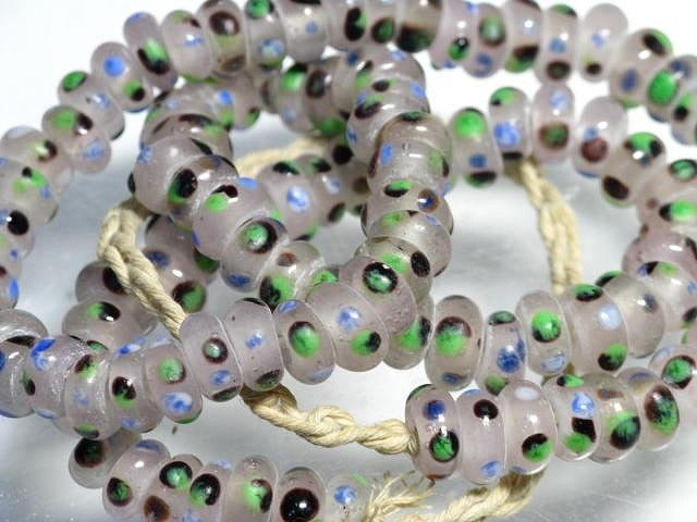 TOKO-BEADS AG934N-70 Glass bead (strand) 8~9mm AG934N-70 スタッドビーズ（連） 8~9mm Asian bead & African bead  Handmade,Lampeork,bead,asia,india,ethnic,parts,accessory,beads とんぼ玉,ビーズ,トンボ玉,アジア,インド,エスニック,手作り,パーツ,アクセサリー