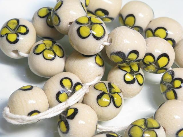 TOKO-BEADS AG945N-19 Glass bead (strand) 16~19mm AG945N-19 フラワービーズ（大）（連） 16~19mm Asian bead & African bead  Handmade,Lampeork,bead,asia,india,ethnic,parts,accessory,beads とんぼ玉,ビーズ,トンボ玉,アジア,インド,エスニック,手作り,パーツ,アクセサリー