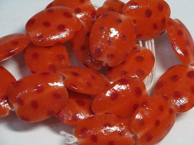 TOKO-BEADS AG947N-50 Glass bead (strand) 18mm AG947N-50 オーバルビーズ（連） 18mm Asian bead & African bead  Handmade,Lampeork,bead,asia,india,ethnic,parts,accessory,beads とんぼ玉,ビーズ,トンボ玉,アジア,インド,エスニック,手作り,パーツ,アクセサリー