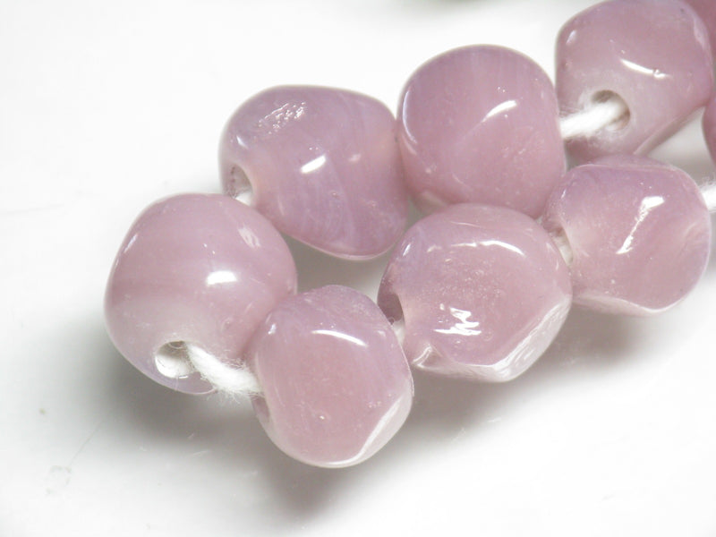 TOKO-BEADS AG952-49N Glass bead (strand) 9~10mm AG952-49N 六面カットビーズ（連） 9~10mm Asian bead & African bead  Handmade,Lampeork,bead,asia,india,ethnic,parts,accessory,beads とんぼ玉,ビーズ,トンボ玉,アジア,インド,エスニック,手作り,パーツ,アクセサリー