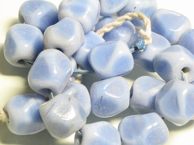 TOKO-BEADS AG953N-06 Glass bead (strand) 17mm AG953N-06 六面カットビーズ(L)(連) 17mm Asian bead & African bead  Handmade,Lampeork,bead,asia,india,ethnic,parts,accessory,beads とんぼ玉,ビーズ,トンボ玉,アジア,インド,エスニック,手作り,パーツ,アクセサリー