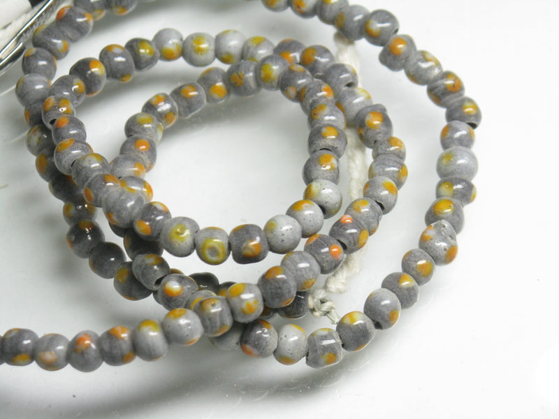 | TOKO-BEADS |AG955N-31 微小とんぼ玉（連） 4~6mmとんぼ玉,ビーズ,トンボ玉,アジア,インド,エスニック,手作り,パーツ,アクセサリー