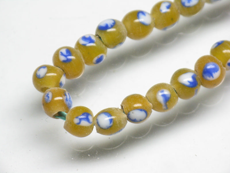 AG955N-40 Glass bead (strand) 4~6mm