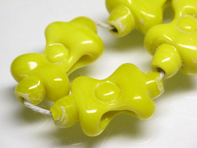 TOKO-BEADS AG963-21N Glass bead (strand) 20~22mm AG963-21N リボン型とんぼ玉（連） 20~22mm Asian bead & African bead  Handmade,Lampeork,bead,asia,india,ethnic,parts,accessory,beads とんぼ玉,ビーズ,トンボ玉,アジア,インド,エスニック,手作り,パーツ,アクセサリー