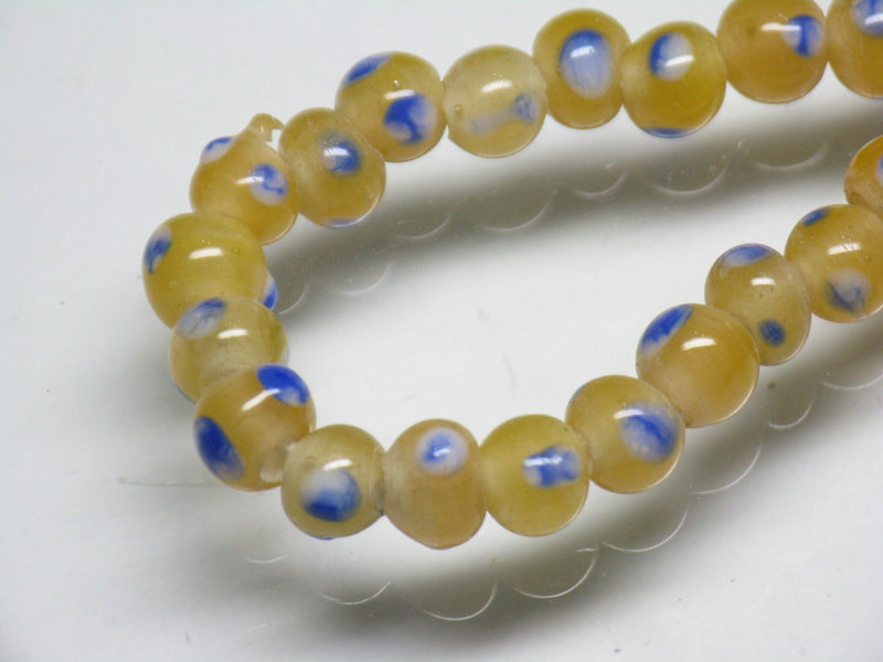 AG968N-31 Glass beads (strand) 5mm