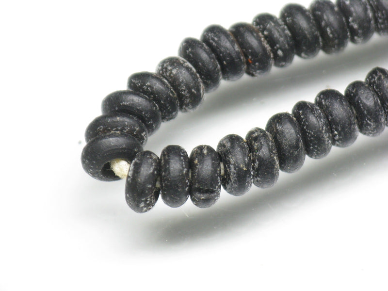 TOKO-BEADS AW180-01N Palm wood bead (strand) 5.5mm AW180-01N ココナッツビーズ（連） 5.5mm Asian bead & African bead  Handmade,Lampeork,bead,asia,india,ethnic,parts,accessory,beads とんぼ玉,ビーズ,トンボ玉,アジア,インド,エスニック,手作り,パーツ,アクセサリー