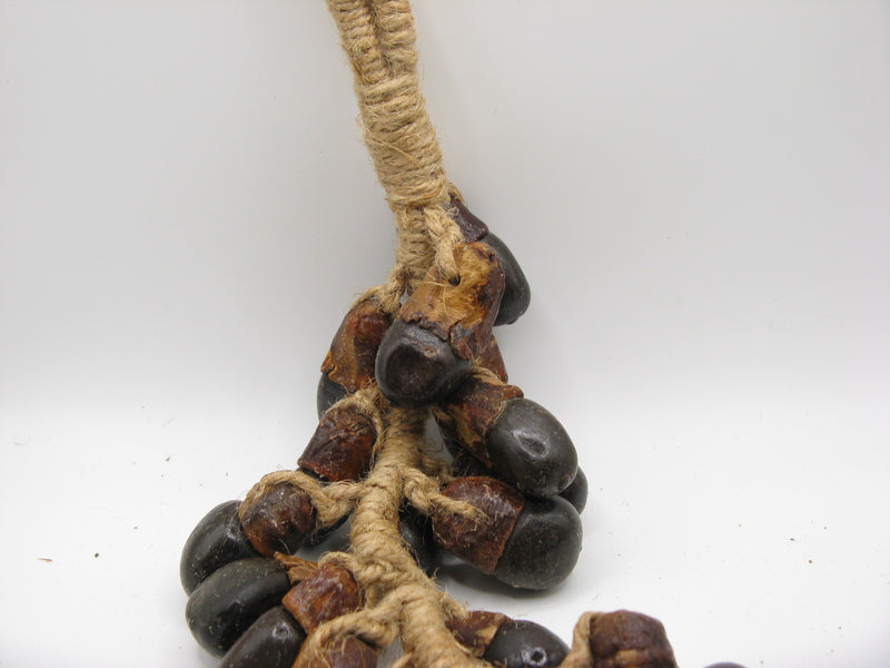 TOKO-BEADS AW207N-88 Botanical seed ornament L:40Cmmm AW207N-88 木の実のオーナメント L:40Cmmm Asian bead & African bead  Handmade,Lampeork,bead,asia,india,ethnic,parts,accessory,beads とんぼ玉,ビーズ,トンボ玉,アジア,インド,エスニック,手作り,パーツ,アクセサリー