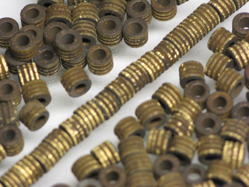 TOKO-BEADS BM001-14P Metal bead (50pcs) 4mm BM001-14P メタルビーズ（50個パック） 4mm Asian bead & African bead  Handmade,Lampeork,bead,asia,india,ethnic,parts,accessory,beads とんぼ玉,ビーズ,トンボ玉,アジア,インド,エスニック,手作り,パーツ,アクセサリー