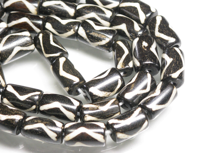 TOKO-BEADS CB065-08N Batik Bone bead (Strand) 7~9mm CB065-08N バティックボーンビーズ（連） 7~9mm Asian bead & African bead  Handmade,Lampeork,bead,asia,india,ethnic,parts,accessory,beads とんぼ玉,ビーズ,トンボ玉,アジア,インド,エスニック,手作り,パーツ,アクセサリー