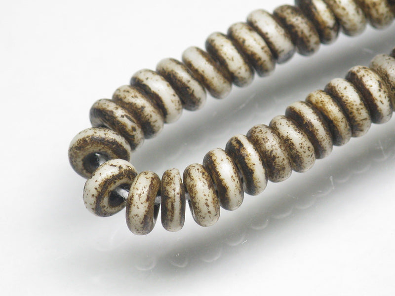 TOKO-BEADS CB152N-03 Bone Seed bead (Strand) 5mm CB152N-03 ボーンシードビーズ（連） 5mm Asian bead & African bead  Handmade,Lampeork,bead,asia,india,ethnic,parts,accessory,beads とんぼ玉,ビーズ,トンボ玉,アジア,インド,エスニック,手作り,パーツ,アクセサリー