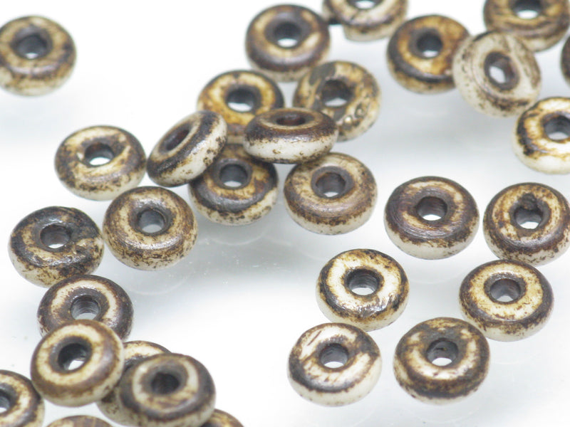 TOKO-BEADS CB152S-03 Bone Seed bead 5mm CB152S-03 ボーンシードビーズ 5mm Asian bead & African bead  Handmade,Lampeork,bead,asia,india,ethnic,parts,accessory,beads とんぼ玉,ビーズ,トンボ玉,アジア,インド,エスニック,手作り,パーツ,アクセサリー