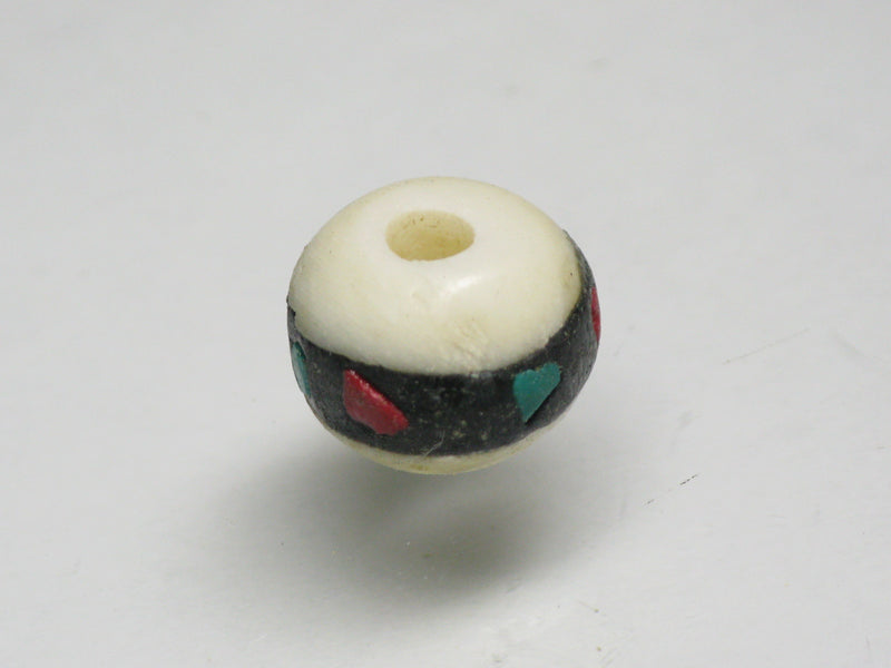 TOKO-BEADS CB201-01S Tibetan bone bead type A 10mm CB201-01S チベットボーンビーズA 10mm Asian bead & African bead  Handmade,Lampeork,bead,asia,india,ethnic,parts,accessory,beads とんぼ玉,ビーズ,トンボ玉,アジア,インド,エスニック,手作り,パーツ,アクセサリー