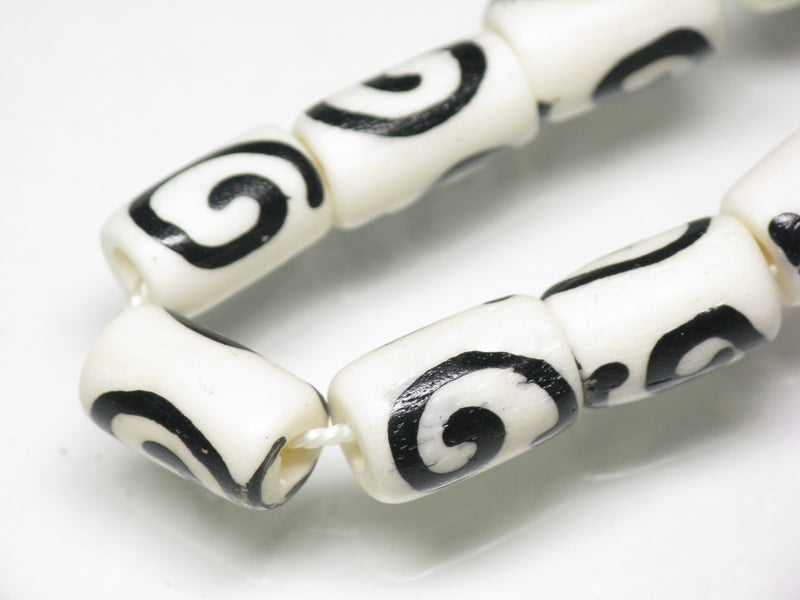 TOKO-BEADS CB210-11N Bone bead (strand) 7~8mm CB210-11N ボーンビーズ（連） 7~8mm Asian bead & African bead  Handmade,Lampeork,bead,asia,india,ethnic,parts,accessory,beads とんぼ玉,ビーズ,トンボ玉,アジア,インド,エスニック,手作り,パーツ,アクセサリー