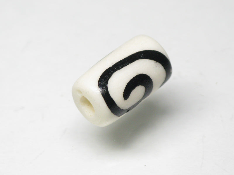 TOKO-BEADS CB210-11S Bone bead 7~8mm CB210-11S ボーンビーズ 7~8mm Asian bead & African bead  Handmade,Lampeork,bead,asia,india,ethnic,parts,accessory,beads とんぼ玉,ビーズ,トンボ玉,アジア,インド,エスニック,手作り,パーツ,アクセサリー