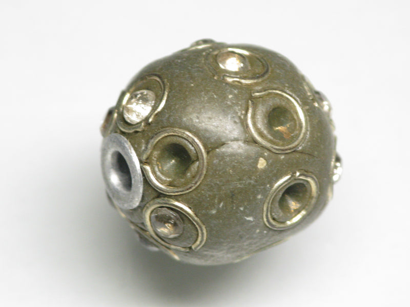 TOKO-BEADS CL306-16 Indian Ladakh bead 18mm CL306-16 ラダックビーズ 18mm Asian bead & African bead  Handmade,Lampeork,bead,asia,india,ethnic,parts,accessory,beads とんぼ玉,ビーズ,トンボ玉,アジア,インド,エスニック,手作り,パーツ,アクセサリー