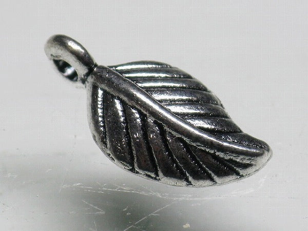 TOKO-BEADS CM188-28 Metal Charm 14mm CM188-28 メタルチャーム 14mm Asian bead & African bead  Handmade,Lampeork,bead,asia,india,ethnic,parts,accessory,beads とんぼ玉,ビーズ,トンボ玉,アジア,インド,エスニック,手作り,パーツ,アクセサリー