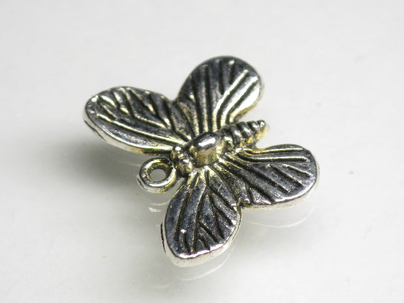 TOKO-BEADS CM188-31 Metal Charm 18mm CM188-31 メタルチャーム（ちょう） 18mm Asian bead & African bead  Handmade,Lampeork,bead,asia,india,ethnic,parts,accessory,beads とんぼ玉,ビーズ,トンボ玉,アジア,インド,エスニック,手作り,パーツ,アクセサリー