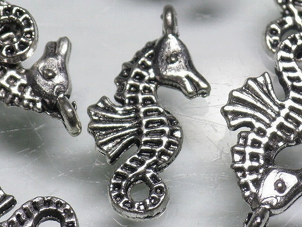 TOKO-BEADS CM188-17P Metal Charm (50pcs) 23mm CM188-17P メタルチャーム（50個パック） 23mm Asian bead & African bead  Handmade,Lampeork,bead,asia,india,ethnic,parts,accessory,beads とんぼ玉,ビーズ,トンボ玉,アジア,インド,エスニック,手作り,パーツ,アクセサリー
