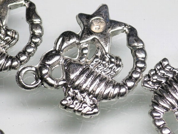 TOKO-BEADS CM188-18P Metal Charm (50pcs) 22mm CM188-18P メタルチャーム（50個パック） 22mm Asian bead & African bead  Handmade,Lampeork,bead,asia,india,ethnic,parts,accessory,beads とんぼ玉,ビーズ,トンボ玉,アジア,インド,エスニック,手作り,パーツ,アクセサリー