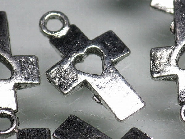 TOKO-BEADS CM188-27P Metal Charm (50pcs) 18.5mm CM188-27P メタルチャーム（50個パック） 18.5mm Asian bead & African bead  Handmade,Lampeork,bead,asia,india,ethnic,parts,accessory,beads とんぼ玉,ビーズ,トンボ玉,アジア,インド,エスニック,手作り,パーツ,アクセサリー