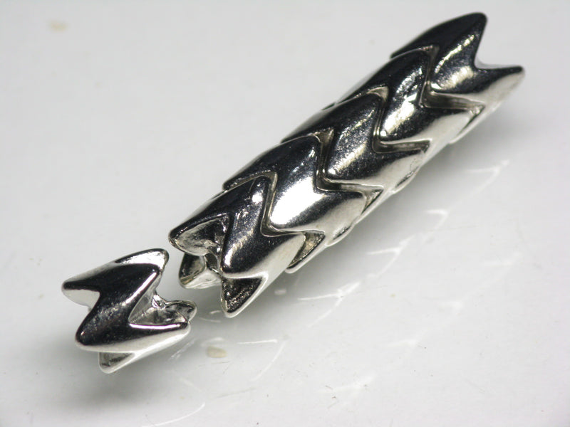 TOKO-BEADS CM224-67P Snake bead (50pcs) 7.5~8mm CM224-67P スネークビーズ（メタル50個パック） 7.5~8mm Asian bead & African bead  Handmade,Lampeork,bead,asia,india,ethnic,parts,accessory,beads とんぼ玉,ビーズ,トンボ玉,アジア,インド,エスニック,手作り,パーツ,アクセサリー