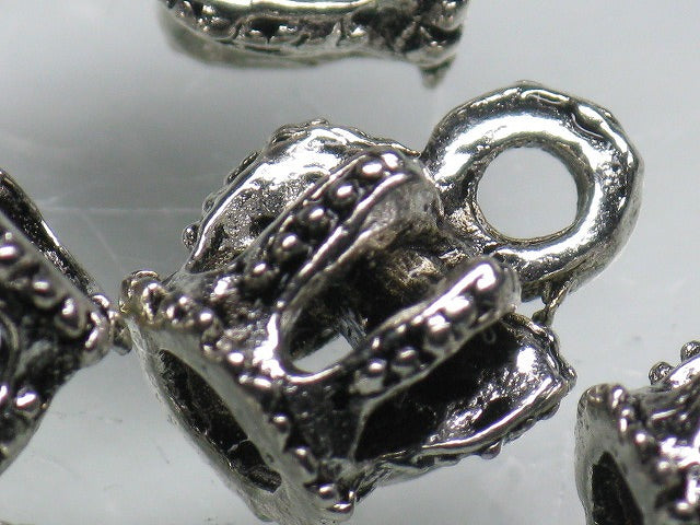 TOKO-BEADS CM225-64P Metal Charm (50pcs) 10mm CM225-64P メタルチャーム（50個パック） 10mm Asian bead & African bead  Handmade,Lampeork,bead,asia,india,ethnic,parts,accessory,beads とんぼ玉,ビーズ,トンボ玉,アジア,インド,エスニック,手作り,パーツ,アクセサリー