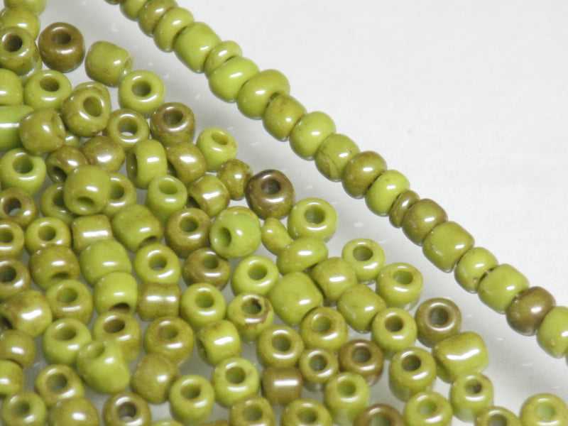 | TOKO-BEADS |CPM016 丸型ガラスシードビーズ（M） 2~3mmとんぼ玉,ビーズ,トンボ玉,アジア,インド,エスニック,手作り,パーツ,アクセサリー