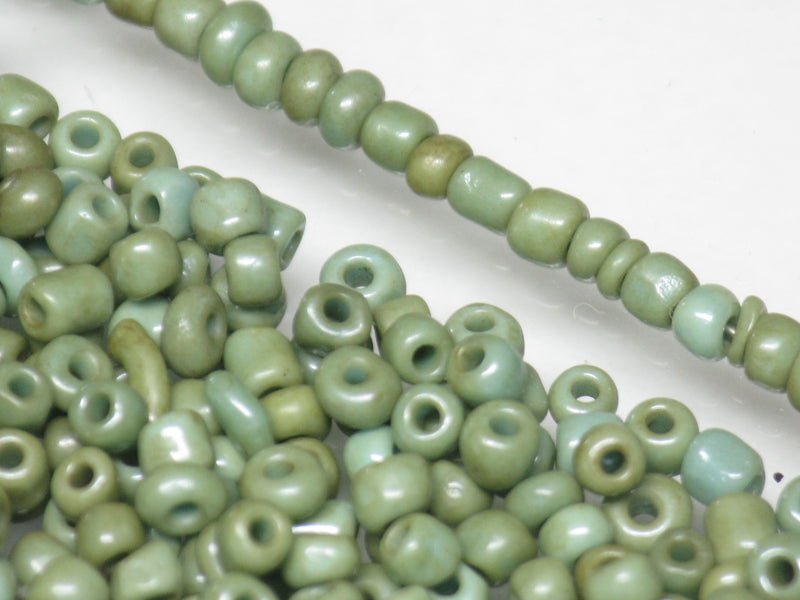 | TOKO-BEADS |CPM042 丸型ガラスシードビーズ（M） 2~3mmとんぼ玉,ビーズ,トンボ玉,アジア,インド,エスニック,手作り,パーツ,アクセサリー