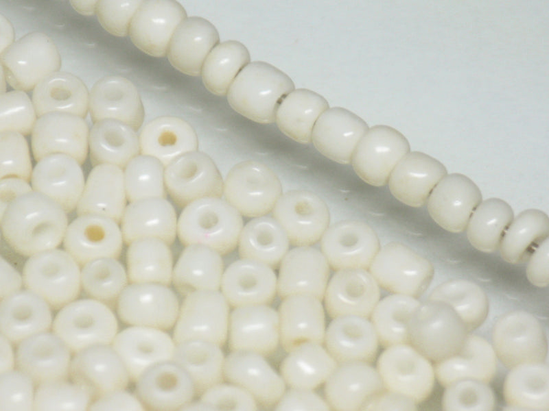 | TOKO-BEADS |CPM103 丸型ガラスシードビーズ（M） 2~3mmとんぼ玉,ビーズ,トンボ玉,アジア,インド,エスニック,手作り,パーツ,アクセサリー