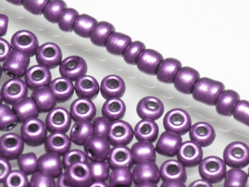 | TOKO-BEADS |CPM110 丸型ガラスシードビーズ（M） 2~3mmとんぼ玉,ビーズ,トンボ玉,アジア,インド,エスニック,手作り,パーツ,アクセサリー