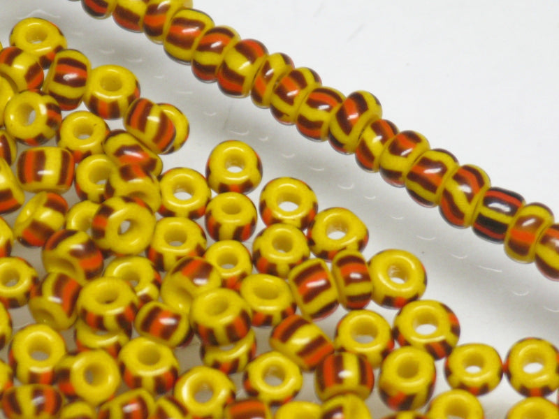 CPM998 Striped Glass Seed bead 10g (M) 2~3mm