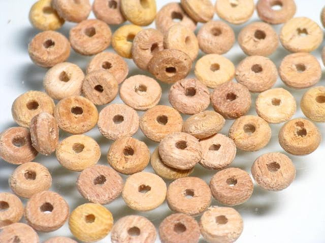 TOKO-BEADS CW047P Wooden bead 5mm CW047P ウッドビーズ 5mm Asian bead & African bead  Handmade,Lampeork,bead,asia,india,ethnic,parts,accessory,beads とんぼ玉,ビーズ,トンボ玉,アジア,インド,エスニック,手作り,パーツ,アクセサリー