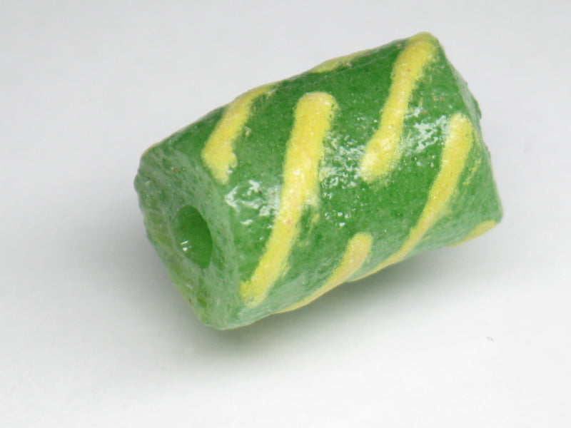 TOKO-BEADS EG104-09 African tube glass bead  12mm EG104-09 チューブ型ガラスビーズ 12mm Asian bead & African bead  Handmade,Lampeork,bead,asia,india,ethnic,parts,accessory,beads とんぼ玉,ビーズ,トンボ玉,アジア,インド,エスニック,手作り,パーツ,アクセサリー
