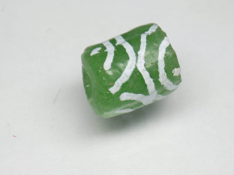 TOKO-BEADS EG104-24 African tube glass bead  10mm EG104-24 チューブ型ガラスビーズ 10mm Asian bead & African bead  Handmade,Lampeork,bead,asia,india,ethnic,parts,accessory,beads とんぼ玉,ビーズ,トンボ玉,アジア,インド,エスニック,手作り,パーツ,アクセサリー