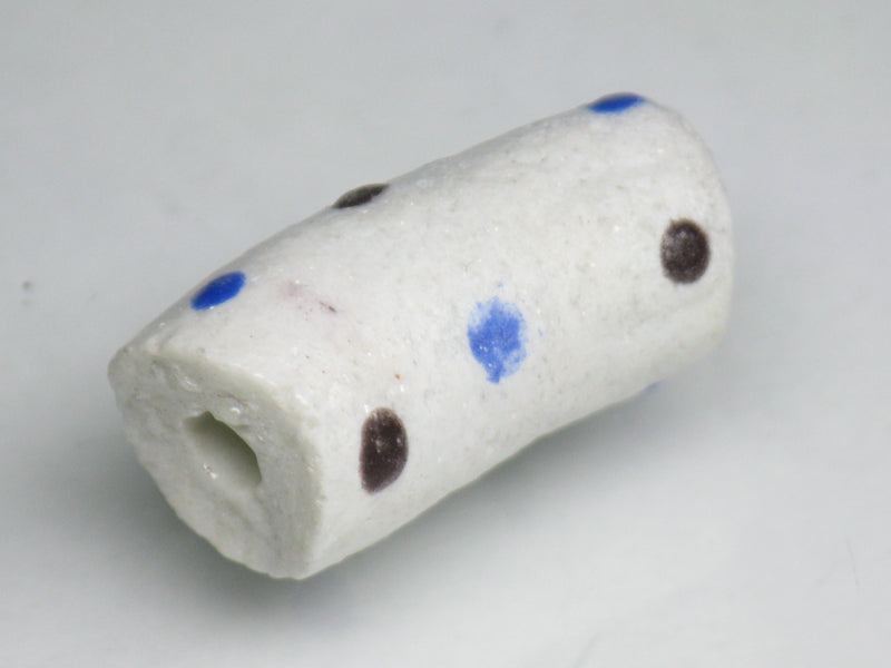 TOKO-BEADS EG105-01 African tube glass bead  11mm EG105-01 エルボー型とんぼ玉 11mm Asian bead & African bead  Handmade,Lampeork,bead,asia,india,ethnic,parts,accessory,beads とんぼ玉,ビーズ,トンボ玉,アジア,インド,エスニック,手作り,パーツ,アクセサリー