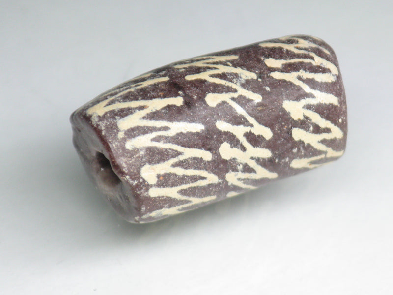 TOKO-BEADS EG105-05 African tube glass bead  11mm EG105-05 エルボー型とんぼ玉 11mm Asian bead & African bead  Handmade,Lampeork,bead,asia,india,ethnic,parts,accessory,beads とんぼ玉,ビーズ,トンボ玉,アジア,インド,エスニック,手作り,パーツ,アクセサリー