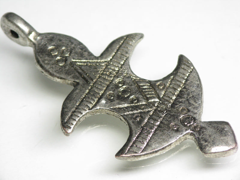 TOKO-BEADS EM002-13 Tuareg metal pendant 54mm EM002-13 トゥアレグ族メタルペンダント 54mm Asian bead & African bead  Handmade,Lampeork,bead,asia,india,ethnic,parts,accessory,beads とんぼ玉,ビーズ,トンボ玉,アジア,インド,エスニック,手作り,パーツ,アクセサリー