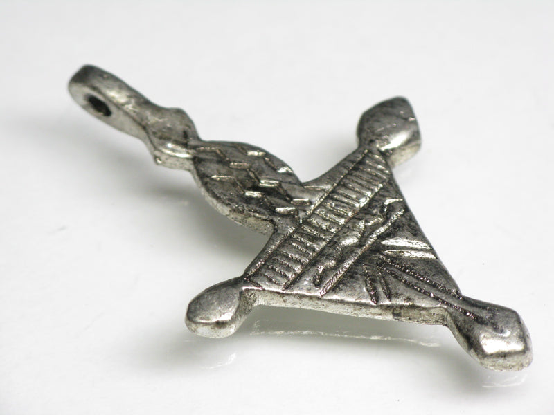TOKO-BEADS EM002-14 Tuareg metal pendant 43mm EM002-14 トゥアレグ族メタルペンダント 43mm Asian bead & African bead  Handmade,Lampeork,bead,asia,india,ethnic,parts,accessory,beads とんぼ玉,ビーズ,トンボ玉,アジア,インド,エスニック,手作り,パーツ,アクセサリー