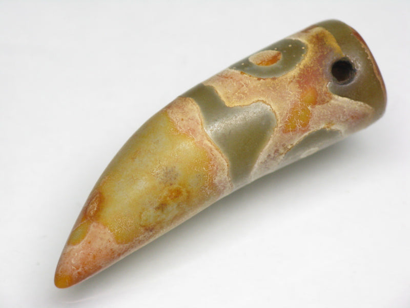 TOKO-BEADS EZ011-13 Tibetan Agate Tooth Pendant 12mm EZ011-13 チベタンアゲートペンダント 12mm Asian bead & African bead  Handmade,Lampeork,bead,asia,india,ethnic,parts,accessory,beads とんぼ玉,ビーズ,トンボ玉,アジア,インド,エスニック,手作り,パーツ,アクセサリー