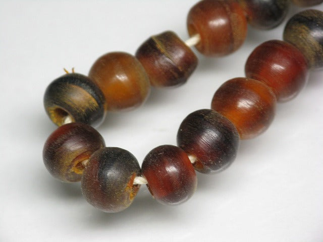 TOKO-BEADS HR102N-01 Horn bead (100pcs) 8mm HR102N-01 ホーンビーズ（100個パック） 8mm Asian bead & African bead  Handmade,Lampeork,bead,asia,india,ethnic,parts,accessory,beads とんぼ玉,ビーズ,トンボ玉,アジア,インド,エスニック,手作り,パーツ,アクセサリー
