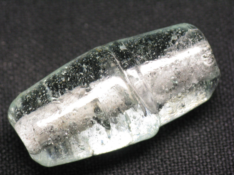 TOKO-BEADS KG001-41 Kenya Recycled Glass bead 17.5mm KG001-41 ケニアリサイクルガラスビーズ 17.5mm Asian bead & African bead  Handmade,Lampeork,bead,asia,india,ethnic,parts,accessory,beads とんぼ玉,ビーズ,トンボ玉,アジア,インド,エスニック,手作り,パーツ,アクセサリー