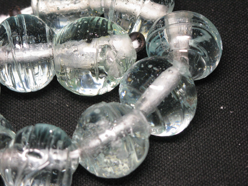TOKO-BEADS KG005N-05 Kenya Recycled Glass bead (Strand) 20~21mm KG005N-05 ケニアリサイクルガラスビーズ（連） 20~21mm Asian bead & African bead  Handmade,Lampeork,bead,asia,india,ethnic,parts,accessory,beads とんぼ玉,ビーズ,トンボ玉,アジア,インド,エスニック,手作り,パーツ,アクセサリー